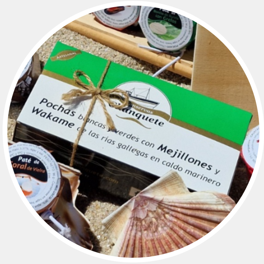 Pochas Blancas y Verdes con Mejillones y Wakame de las Rías Gallegas en Caldo Marinero